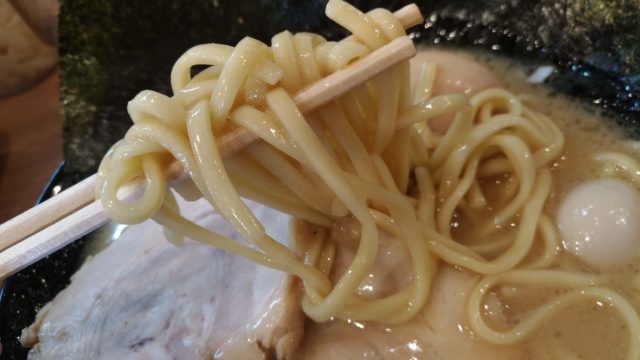 町田商店刈谷店のラーメン