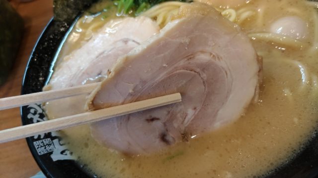 町田商店刈谷店のラーメンスープ